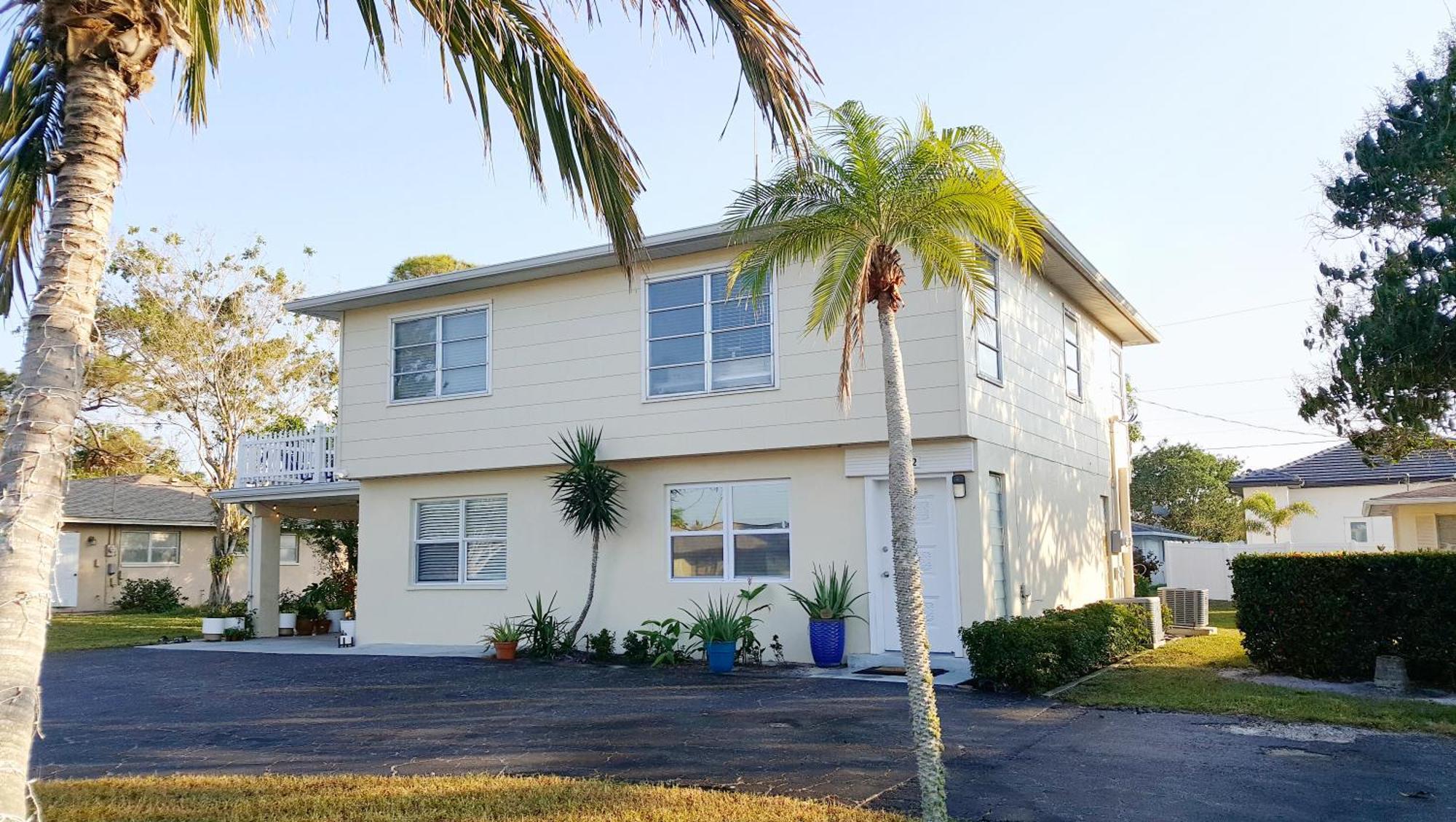 Naples Park Oasis - Cozy Two Bedroom Apartment Buitenkant foto